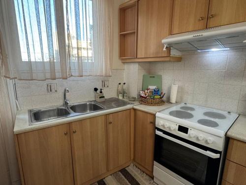 Calma Apartment - Your calm escape in Arcadia in Tripoli