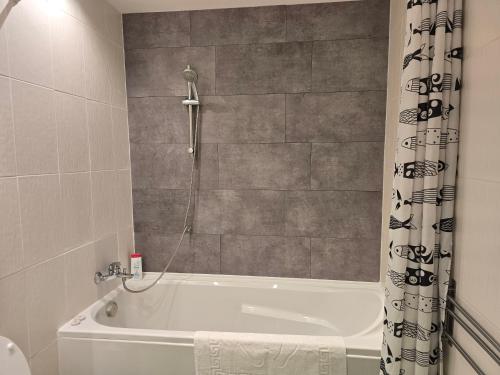 Budapest B&B Bed and Breakfast 4