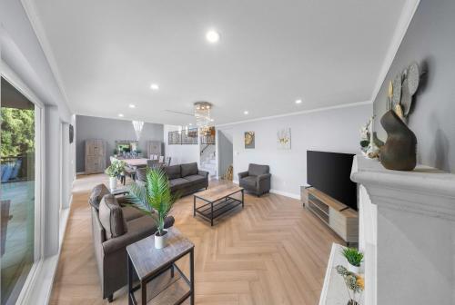 Tranquil Hideaway Private Retreat with Mountain Views in 科瑞斯塔森塔谷