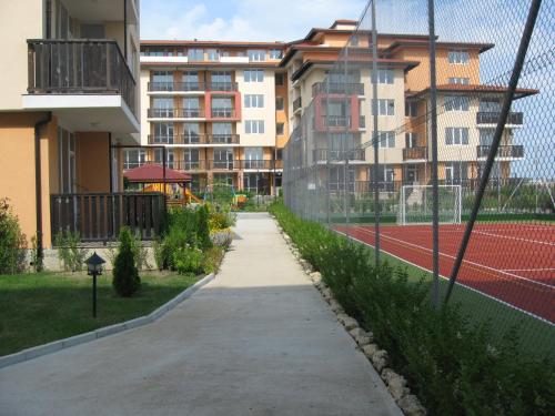 Apartcomplex Chateau Aheloy - image 8
