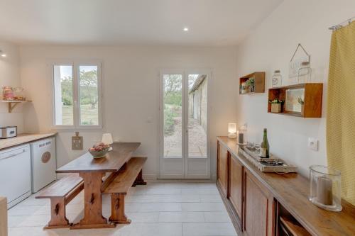 virtuve, Le Village des Templiers in Trie-Chateau