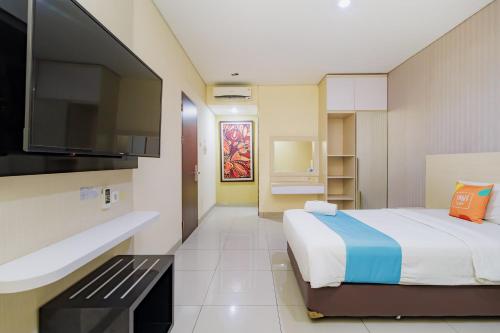 Dancenter Hotel Igloo Room Type - Deluxe Twin Room