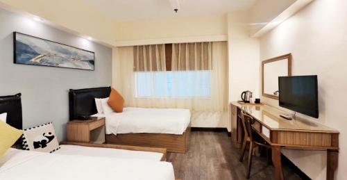 room detail thumbnail 1