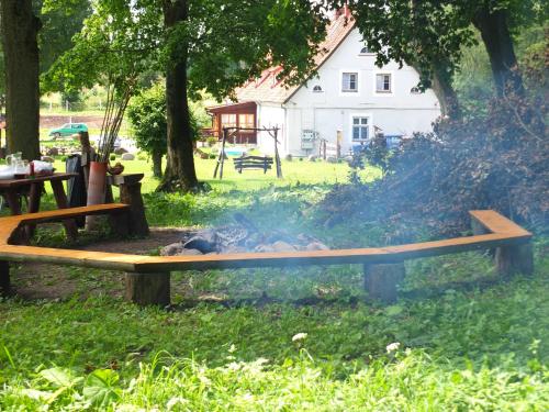 Iekārtas, Dwór Klewiny (Dwor Klewiny) in Kalinowo
