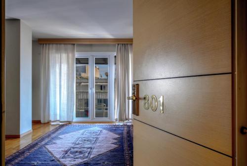 陽台/露台, 阿斯多利亞酒店 (Astoria Hotel) in 薩洛尼卡市中心