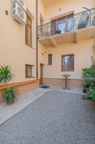Have, Oasis Rooms Oradea in Oradea
