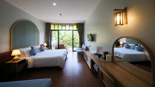 hotel photo