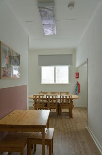 Hovra Vandrarhem B&B in คอร์สโครเกน