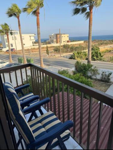 Sea view maisonette on coastal road, Zygi in Zygi