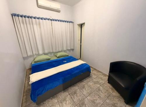 2 twin beds