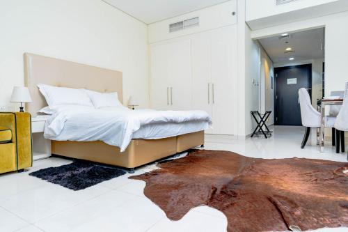 Executive stay with hotel facilities