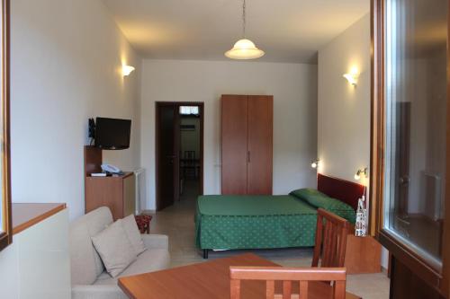 Two-Bedroom Apartment image 3
