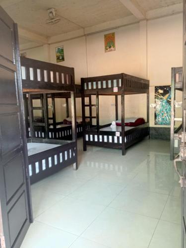 Dormitory Hostel Cam Uo in Nong Khiaw