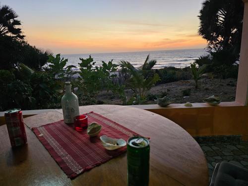 mama folonko eco lodge with ,uncrowded beautiful beach in Gunjur