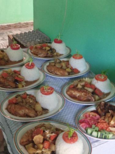 mama folonko eco lodge with ,uncrowded beautiful beach in Gunjur