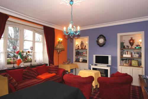 Pub/Lounge, Cit'Hotel Marie Stuart in La Roche-sur-Yon