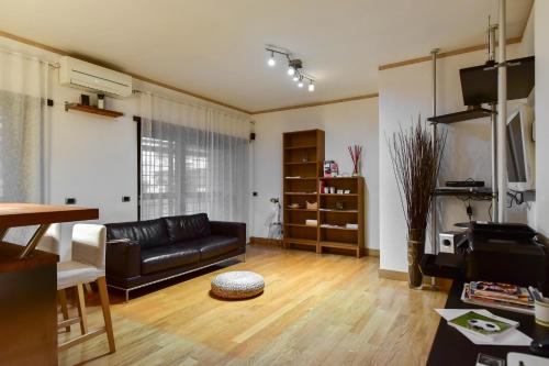 Home Sorbara - image 8