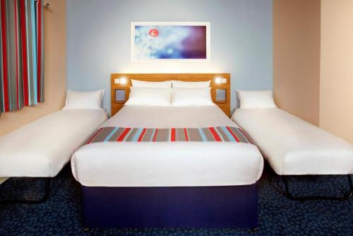 Travelodge Perth Broxden Junction in بيرث