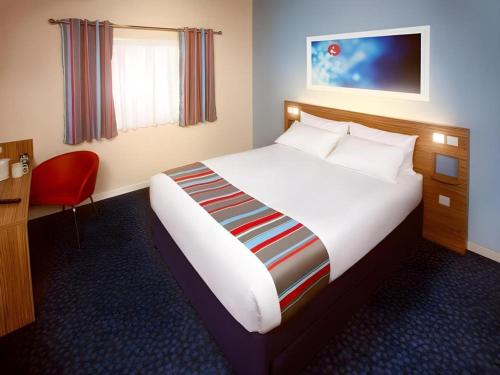 แทรเวลลอดจ์ อรันเดล ฟอนต์เวล (Travelodge Arundel Fontwell) in อรุนเดล