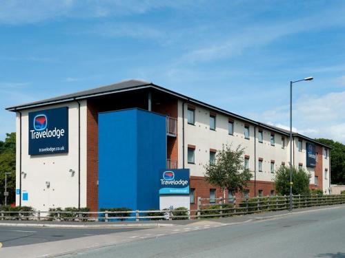 . Travelodge Bromborough
