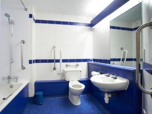 Travelodge Ipswich Beacon Hill in Coddenham