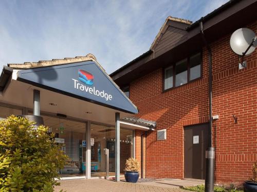 . Travelodge Newbury Tot Hill