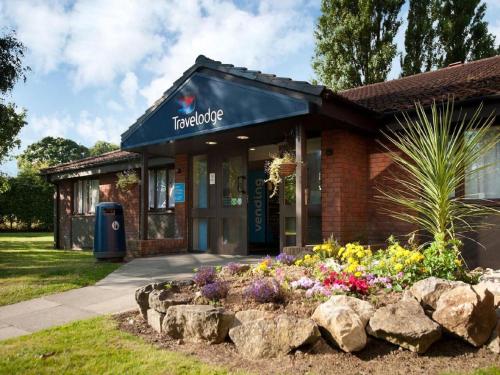 . Travelodge Wirral Eastham