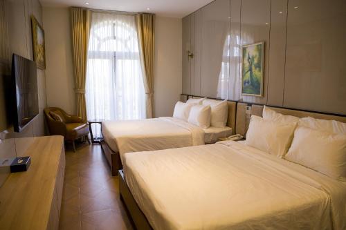 판랑 - 탑참 (닌투언) khách sạn phát hiếu ninh chử (khach san phat hieu ninh chu) 2성급 호텔 스위트룸