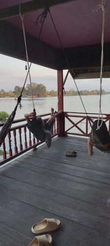 Mamapieng Riverview Bungalows in Muang Khong