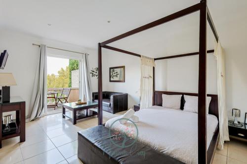 1 queen bed