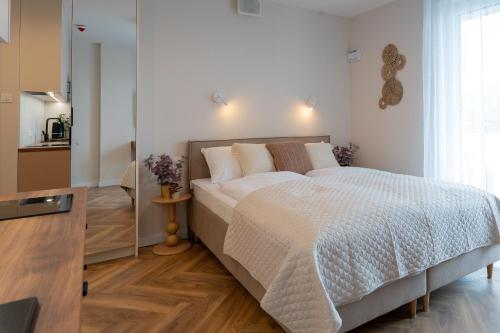 Rose Studio Ursynow King Bed Terrace AC, Warsaw