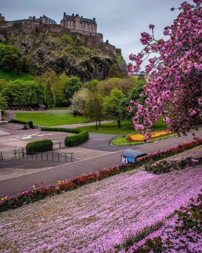 233 Leith Apartment, Edinburgh