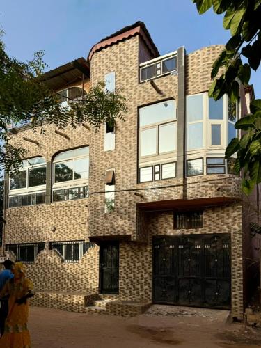 Residence MiMi Alouar Ziguinchor in Ziguinchor