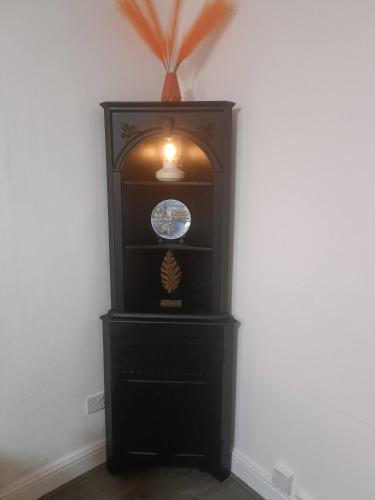 Modern Stylish Retreat 15 Mins to Central London - image 7