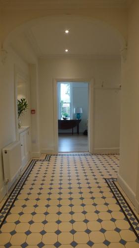 Bear's Well Bed & Breakfast - image 2