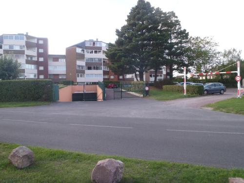 Bel appartement avec vue sur l'hippodrome in 卡布爾市中心
