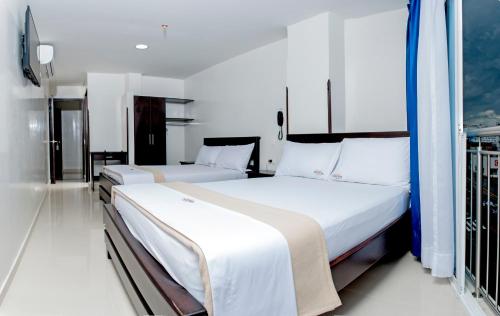 2 double beds