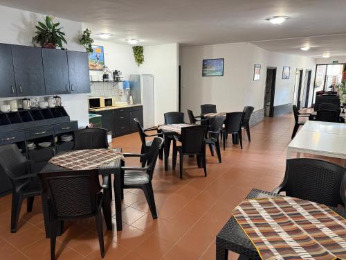 Beach Hostel Balatonboglár (Beach Hostel Balatonboglar) in Balatonlelle