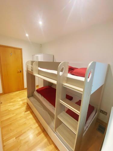 Luxury Belgrave Square Private Mews TownHouse - image 10