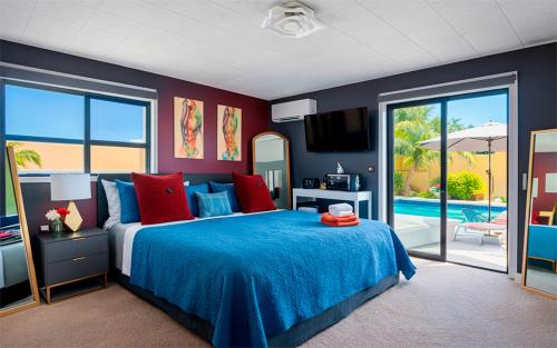 Garden of Manors - Men Only Clothing Optional Boutique Guesthouse in Florida in 윌턴 매너스