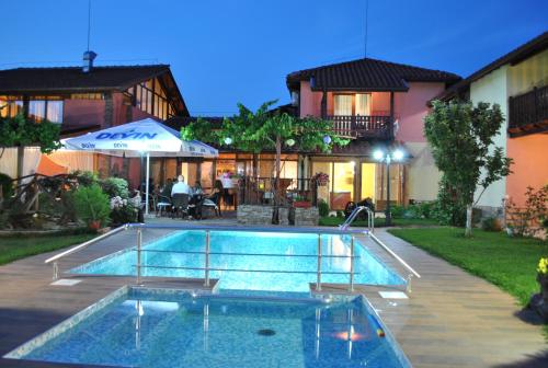 . Family hotel Gradina