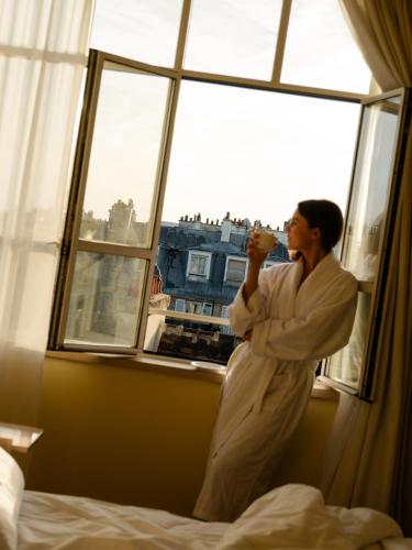 9Confidentiel - image 10