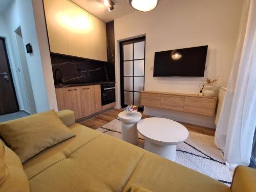 Urban Cube Apartment - Tuzla City Center
