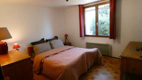 1 double bed, 1 sofa bed