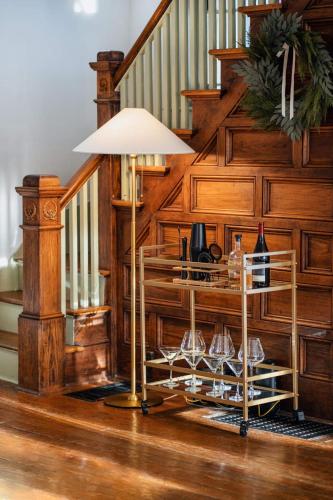 SwissHill Farmhouse 5 Bedrooms rustic charm in Kenoza Lake (NY)