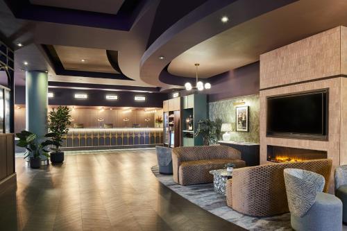 Lobby, Leonardo Hotel Dublin Parnell Street in Dublin