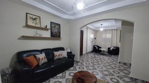 Casa espaçosa com Wi-Fi, garagem para 2 veículos e área externa em Campos dos Goytacazes, Campos dos Goytacazes