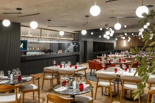 מסעדה, Radisson RED Izmir Point Bornova in İzmir