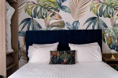1 queen bed