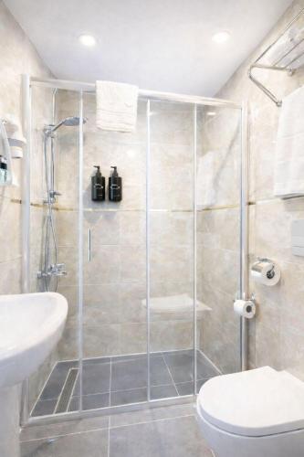 Ria Suites Boutique Hotel - image 3